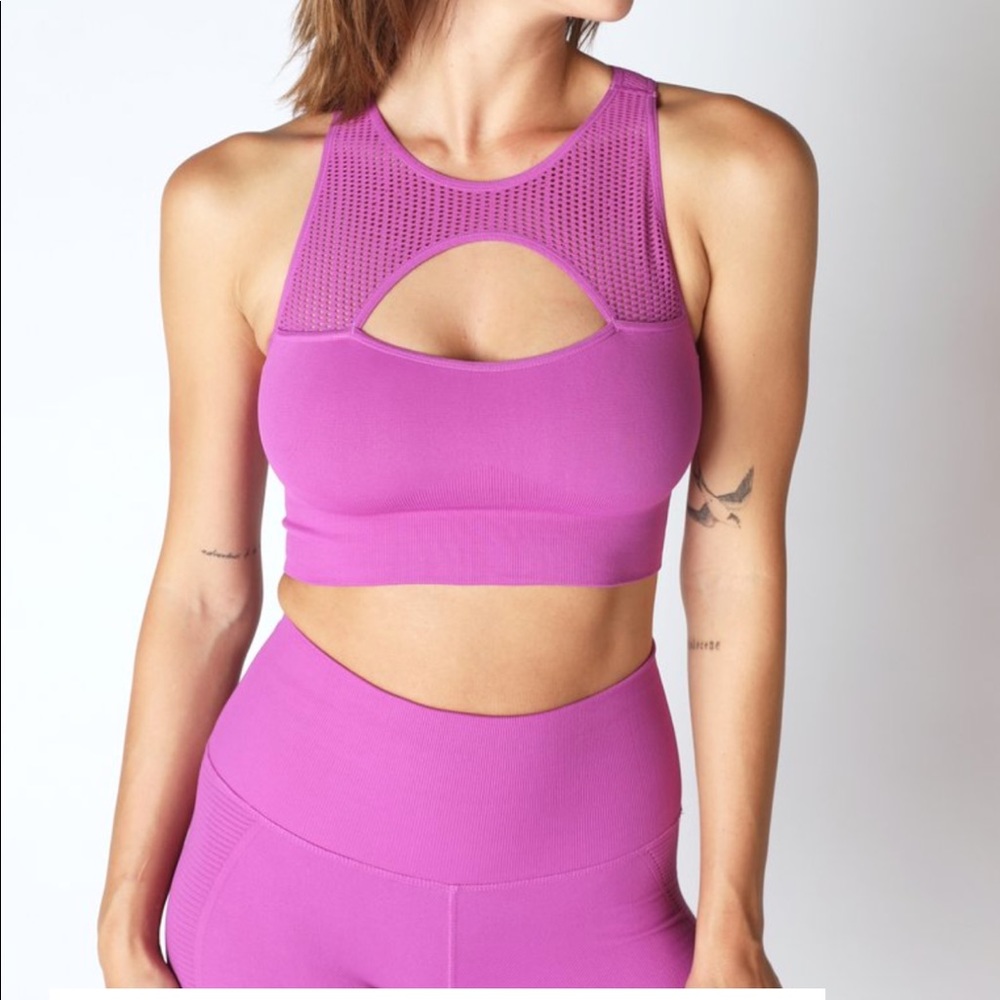 matching set air/Kscoope legging w/eclipse bra - Picture 5 of 9
